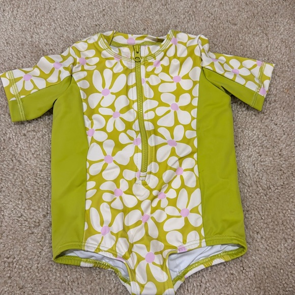 NWT zipper swim - Picture 1 of 4